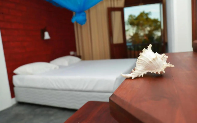 Four season Guest house