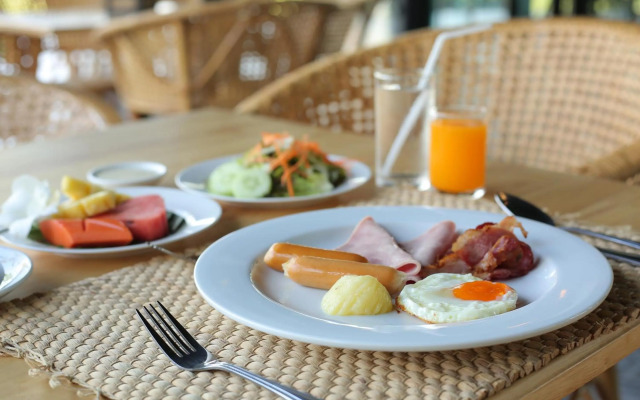 Navela Hotel & Banquet