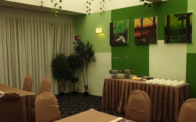 Ajang Hotel