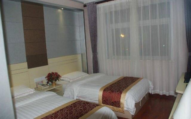 Dengfeng Taiyuan Hotel