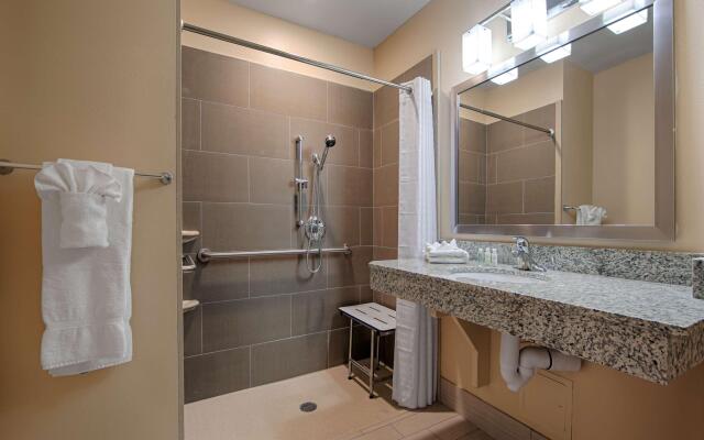 Wyndham Garden Lancaster CA