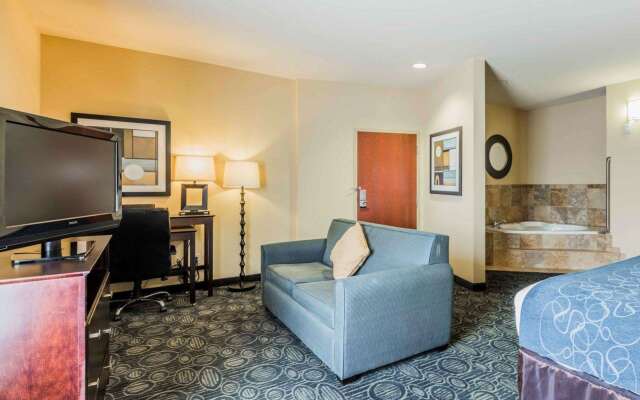 Comfort Suites Pell City I-20 exit 158