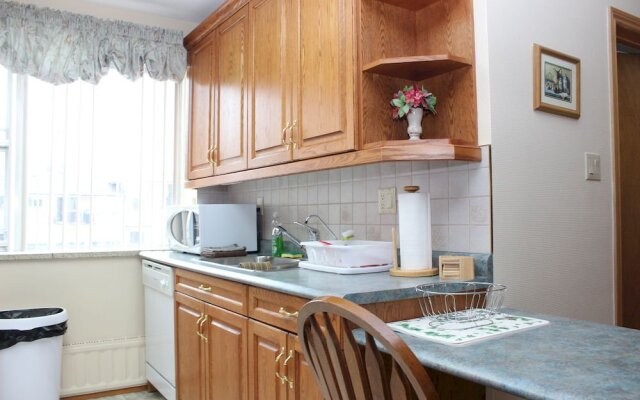Petryla Estates Furnished Toronto Apartments