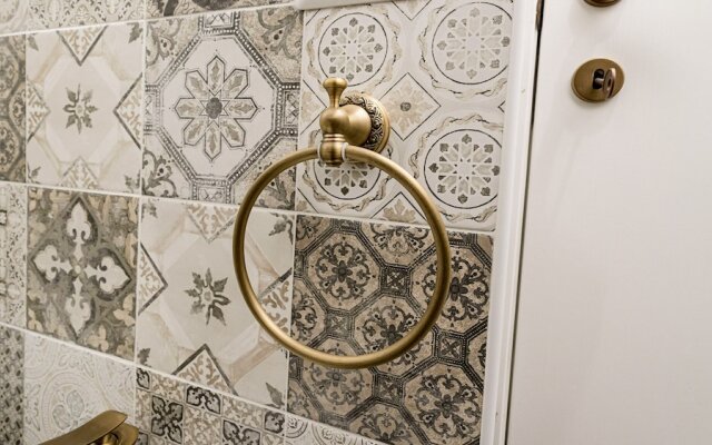 Piccola Luna Cozy Home