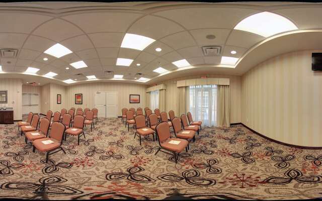 Homewood Suites by Hilton Woodbridge