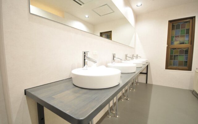 Hiromas Hostel in Yokohama