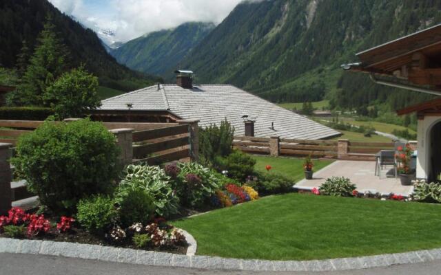 Haus Larcher