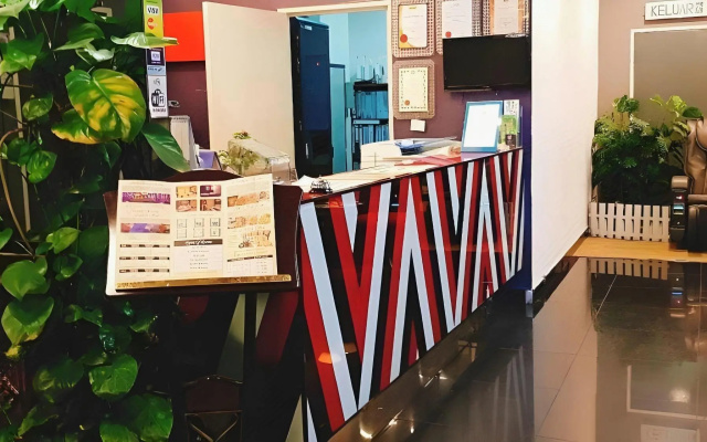 Biz Hotel – Lobby – Batu Pahat