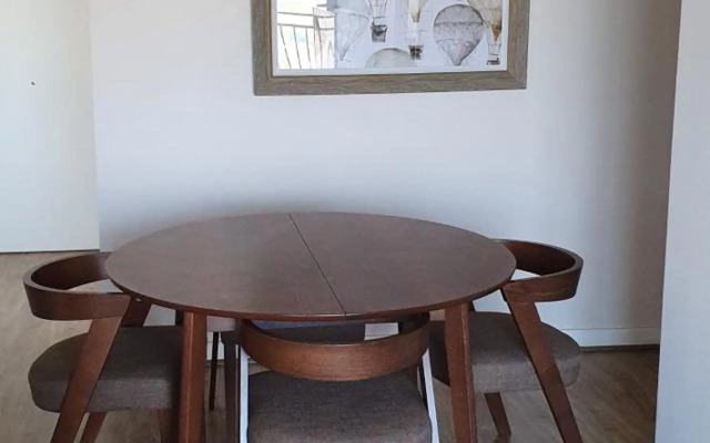 2501 Blanco Encalada