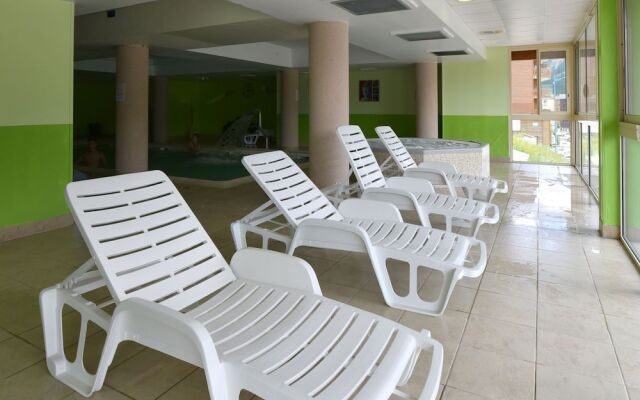 Family Apartment With Balcony 200 m. From the City Center