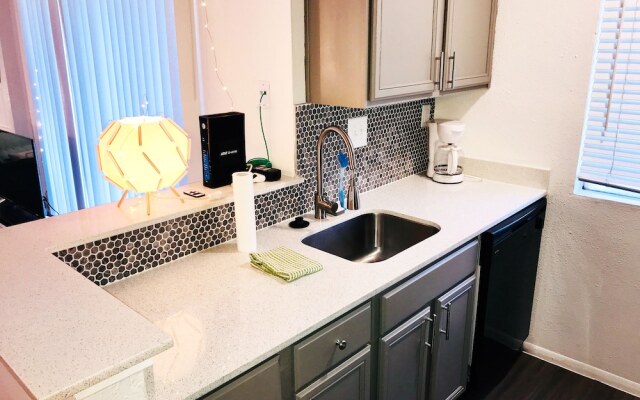 Skyline Apartment