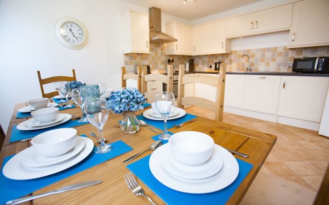 Hamilton Grace Apartments - Wessex Court