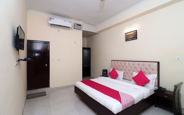 Hotel Ayaan By OYO Rooms