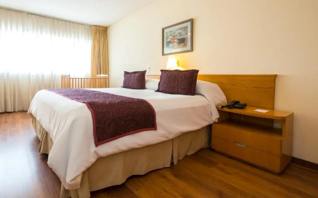 Armon Suites Hotel