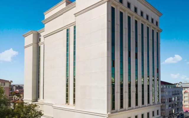 Elite World Van Hotel 5*
