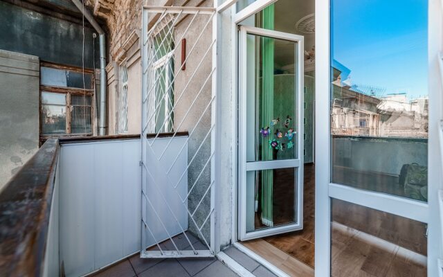 LeonRooms Grecheskaya 26-28