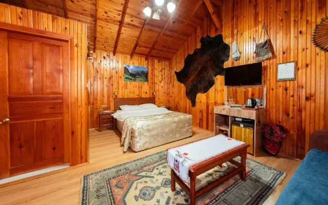 Doga Kosku Abant Bungalow Evleri