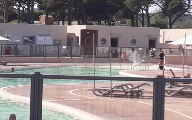 mobil home neuf 2 chambres 6 personnes Saint Aygulf plage