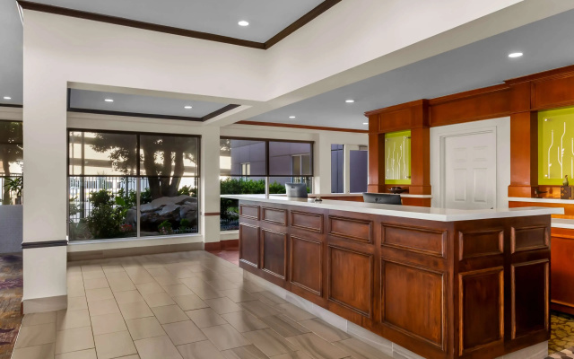 ACP Hotel Houston Westchase, MOD Collection by Sonesta