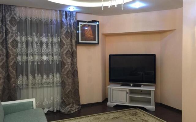 Mametovoj, 36 Apartamenty