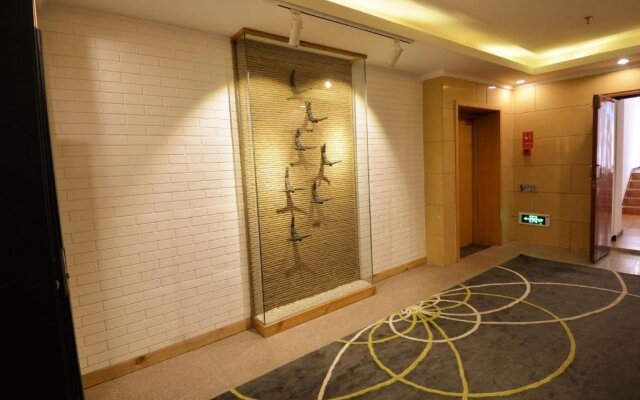 Langyun Hotel(Zhangshan Branch)