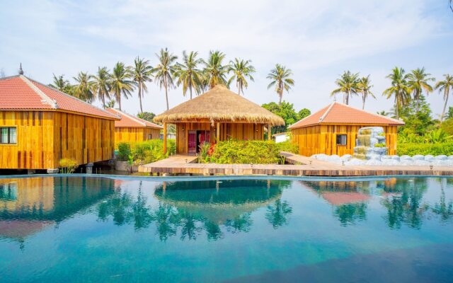 Floating Khmer Village Resort