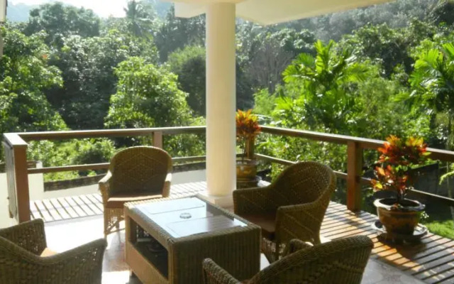 White Swan Villa