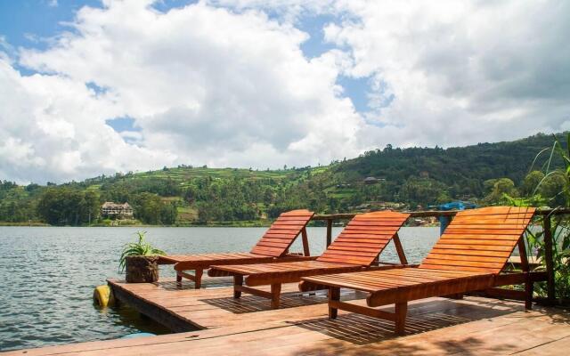 The Kansiime Backpackers