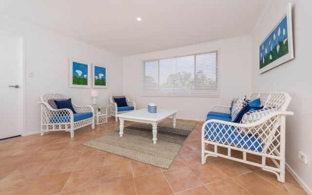 Mariner Beach House - Salamander Bay