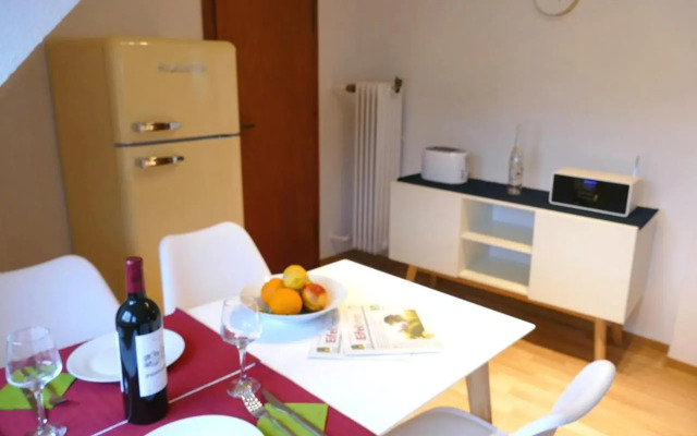 Daun Under (Adults Only)