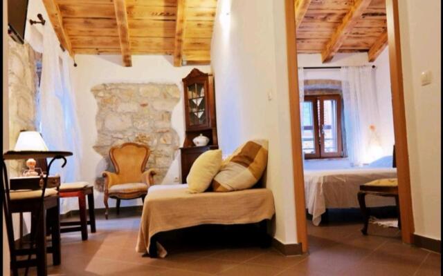 Apartment Beatrice. 10mt to the beach :)