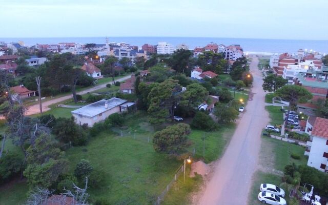 Ayres Village Apart