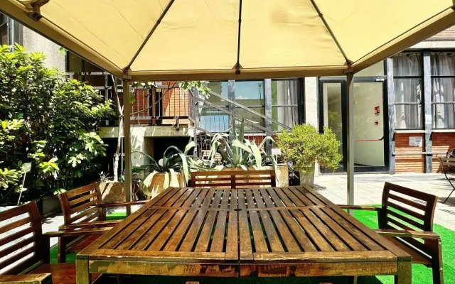 Mio Hostel