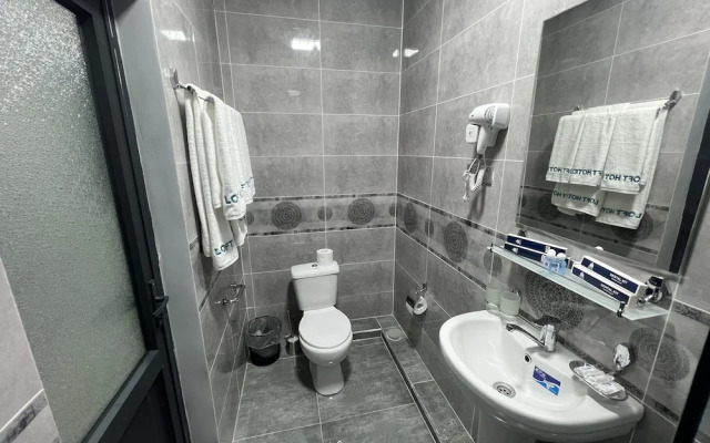 Loft Hotel