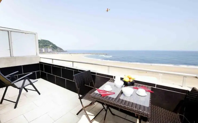 BayQuest | Zurriola Beach
