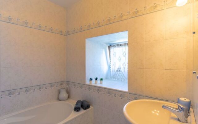 Maner Penfrat (KER218)