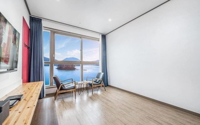 Tongyoung MartisBeach Pension