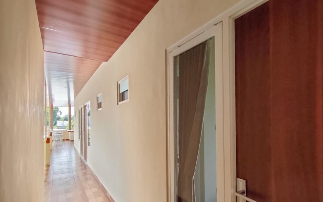 RedDoorz near BNS Batu