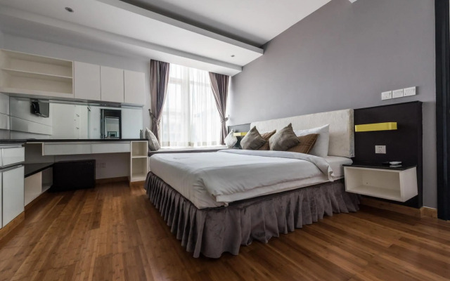 Naki Suites at Silvertown