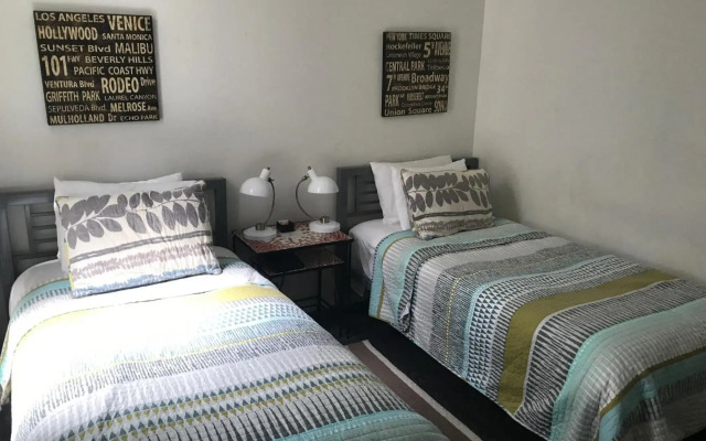 Touchstone Hotel - City Center