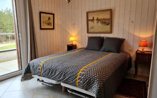 Gîte Jouy-le-Potier, 3 pièces, 4 personnes - FR-1-590-142