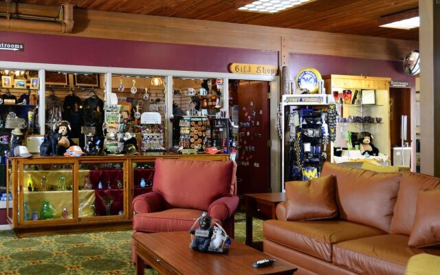Tygart Lake Lodge