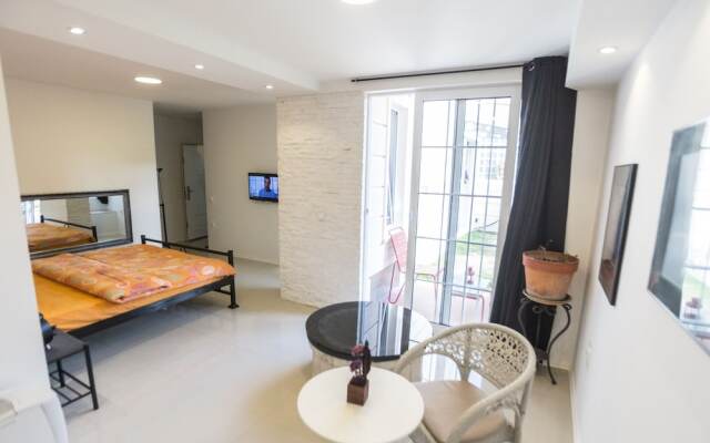 Aloha Luxury Apartments