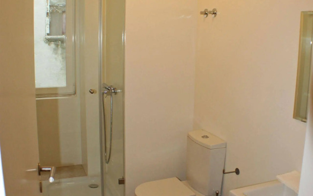 the elevator hostel