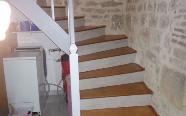 Gite, Whole Village House