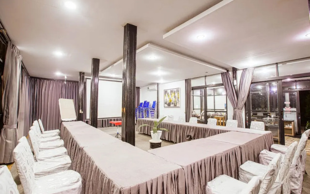 Miracle Signature Hills