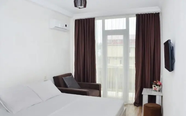 Hotel Crown