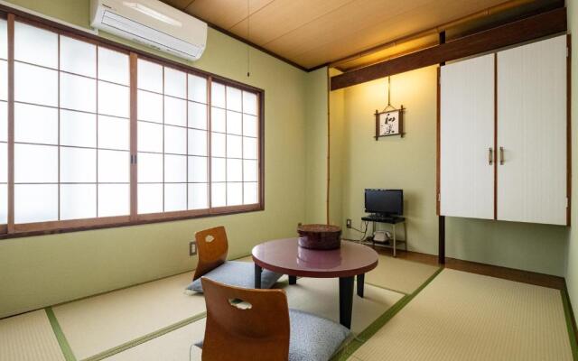 素泊まり宿　瑞宝荘