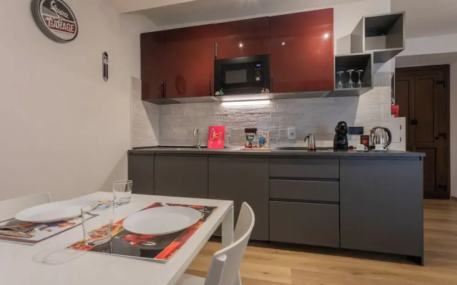 Special 10 Apartment by Wonderful Italy