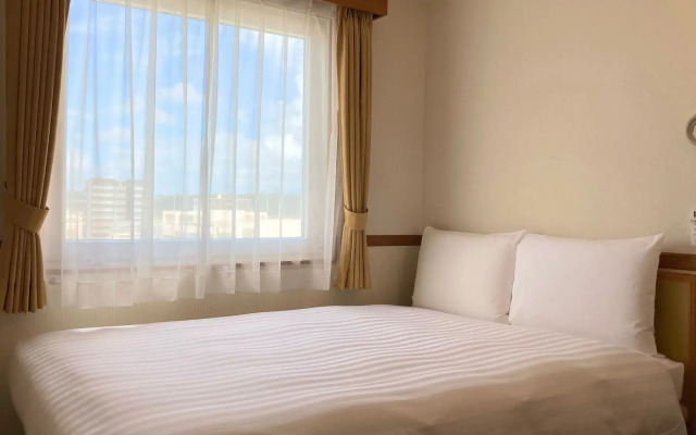 Toyoko Inn Okinawa Naha Shintoshin Omoromachi